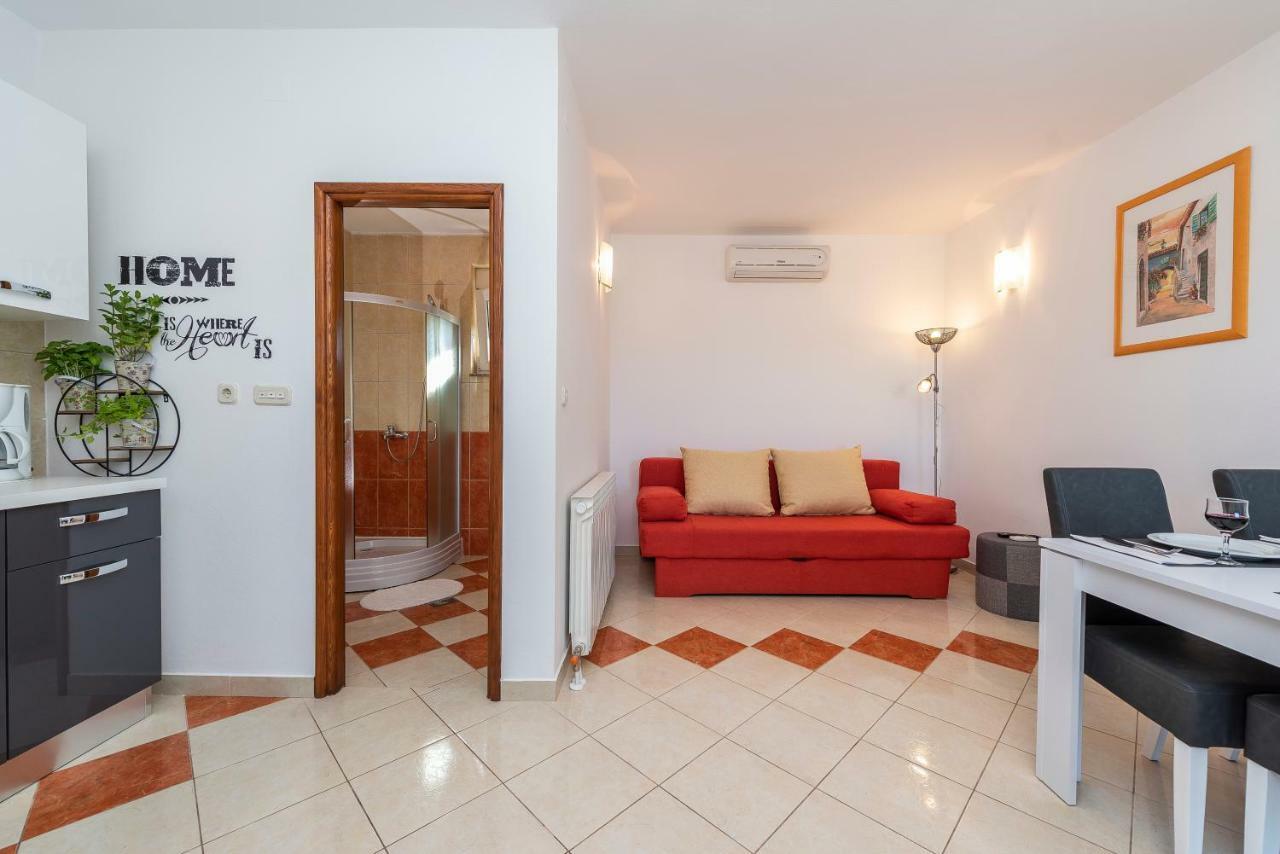 Villa Toni With Private Pool Near Zadar Murvica  Exterior photo