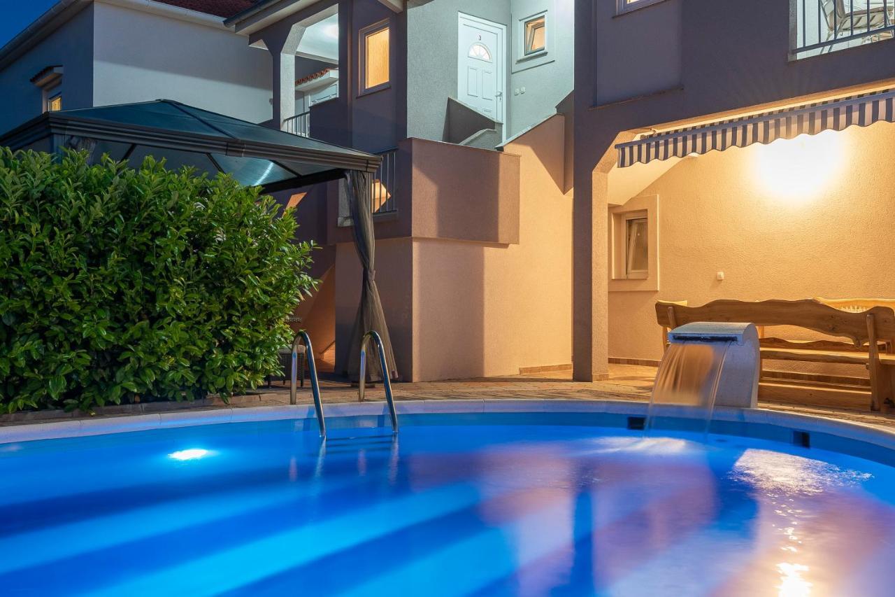 Villa Toni With Private Pool Near Zadar Murvica  Exterior photo